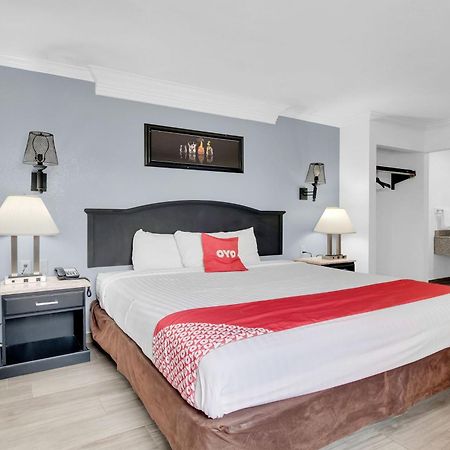 Three Rivers Executive Inn & Suites By Oyo المظهر الخارجي الصورة
