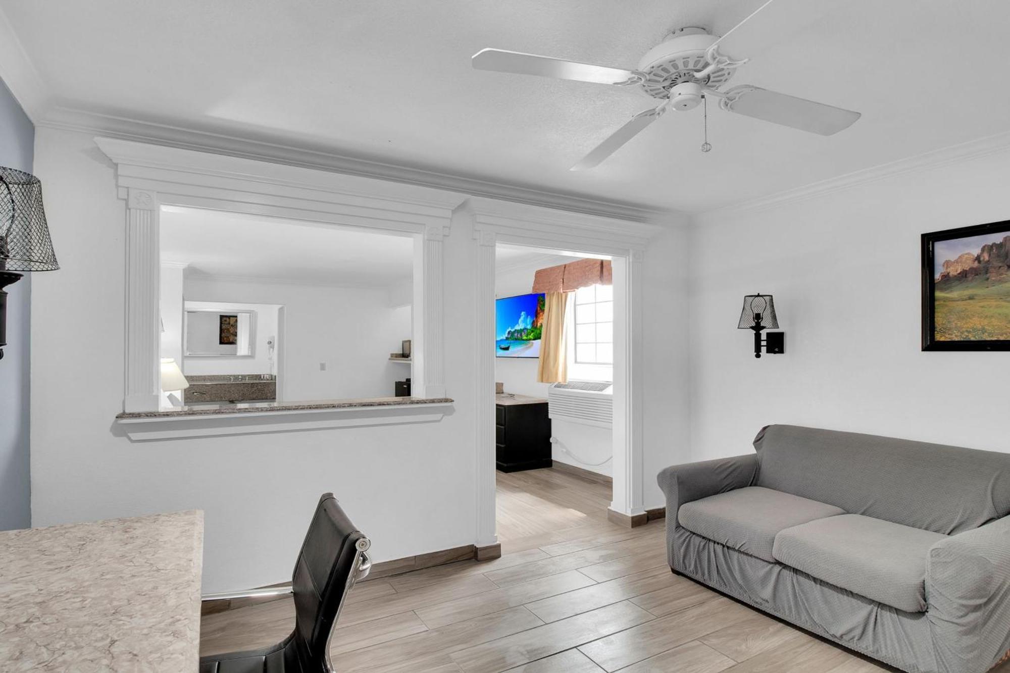Three Rivers Executive Inn & Suites By Oyo المظهر الخارجي الصورة