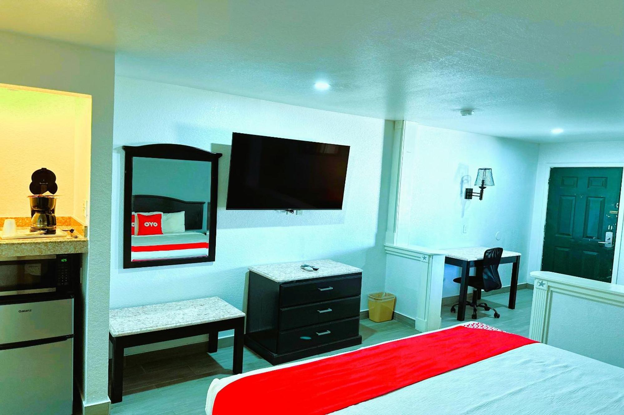 Three Rivers Executive Inn & Suites By Oyo المظهر الخارجي الصورة